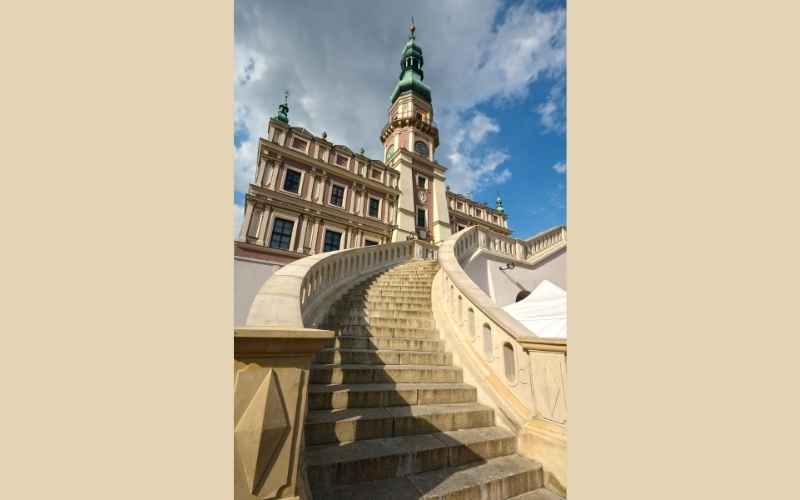 Stare Miasto w Zamościu co warto zobaczyć. Historia, najważniejsze fakty i przewodnik